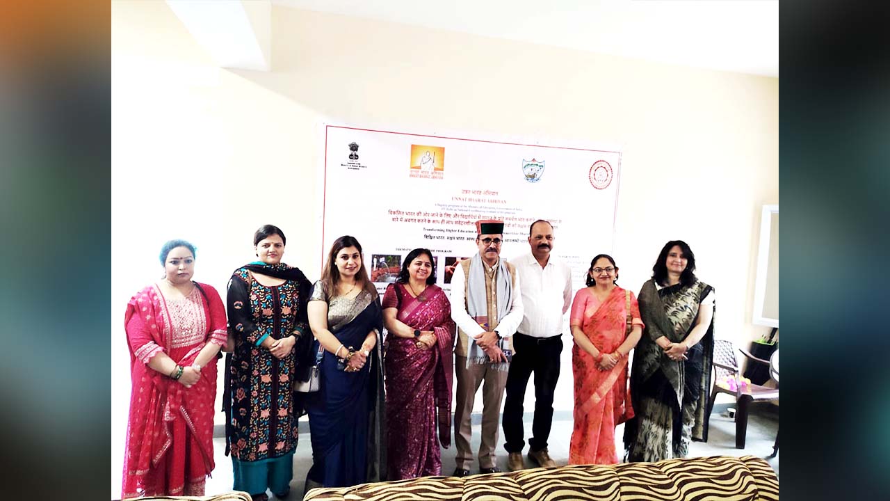 मिनी सचिवालय में नवाचार एवं सशक्तिकरण मेला धूमधाम से सम्पन्न