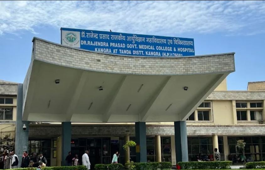 टांडा अस्पताल में दवाओं का टोटा: 300 दिन से शुगर और 242 दिन से क...