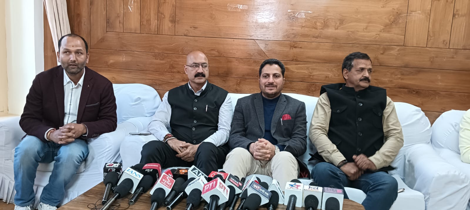 मंडी में कानून व्यवस्था पूरी तरह बिगड़ी: राकेश जंवाल