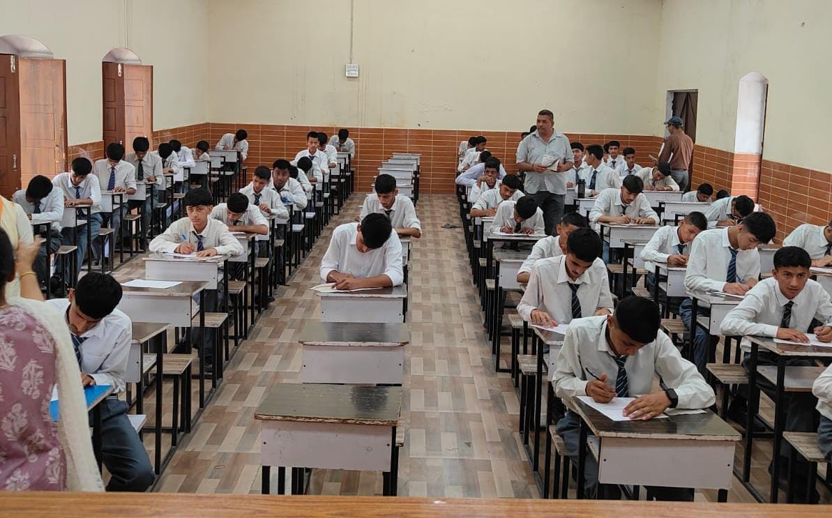 राज्य की सबसे बड़ी स्कॉलरशिप परीक्षा हुई आयोजित, 5 लाख से अधिक छात्रों ने लिया भाग