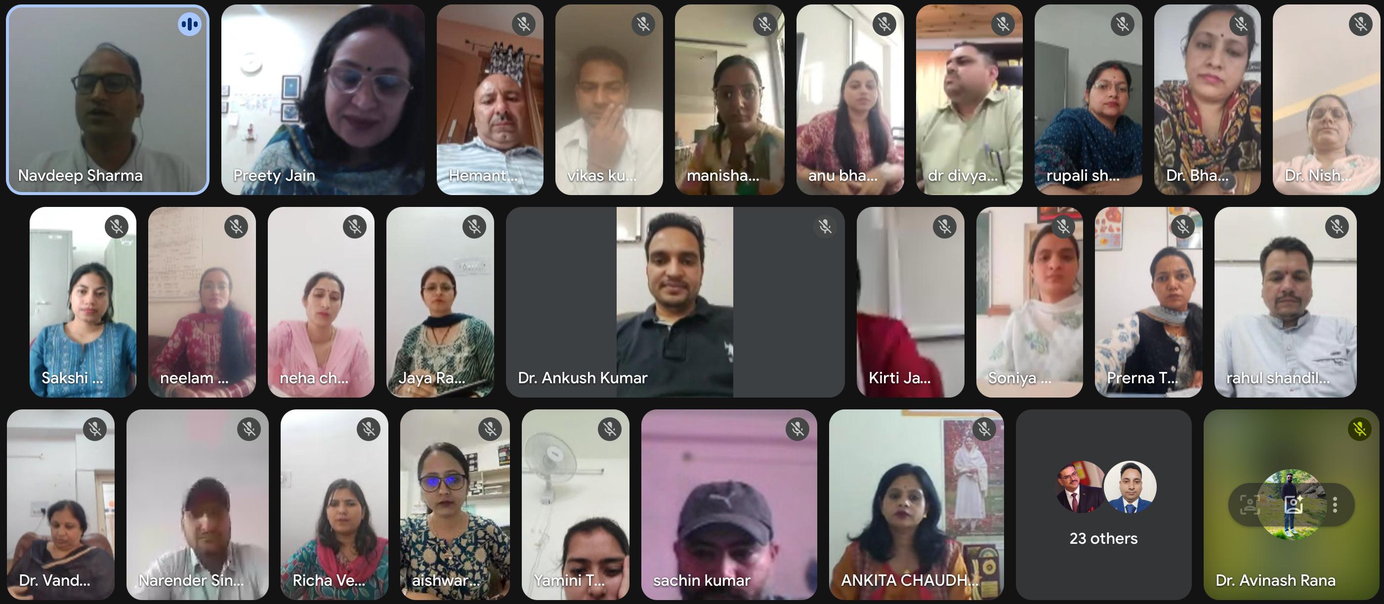 अभिलाषी विश्वविद्यालय में छात्र विविधता, समावेशी शिक्षा और कौशल विकास पर मंथन