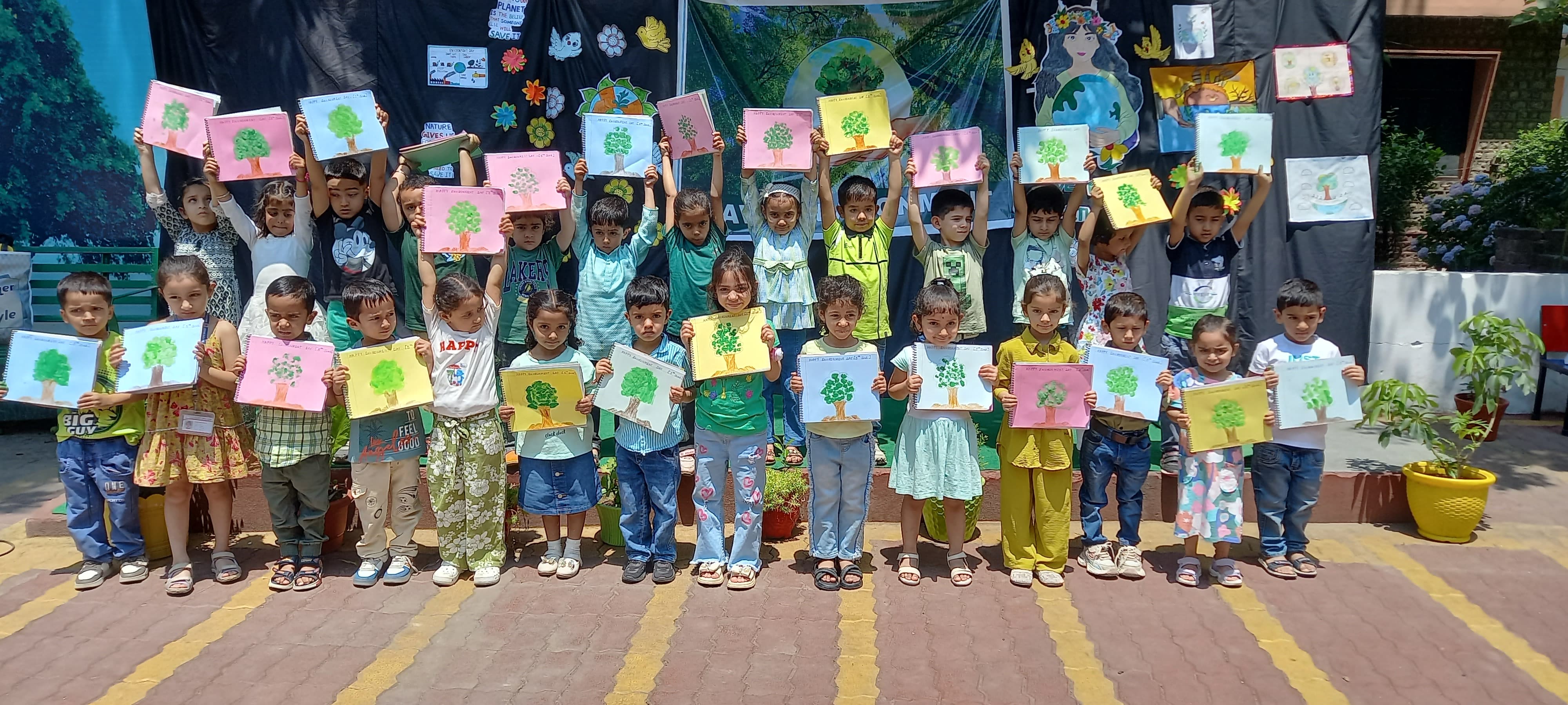 नौनिहालों ने दिया पर्यावरण बचाओ का संदेश