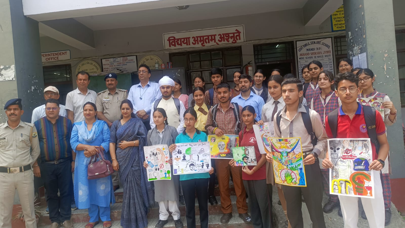 नशे निवारण पर करवाई प्रतियोगिता