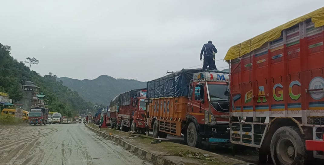 चंडीगढ़ मनाली एनएच पांचवें दिन भी लगातार बंद