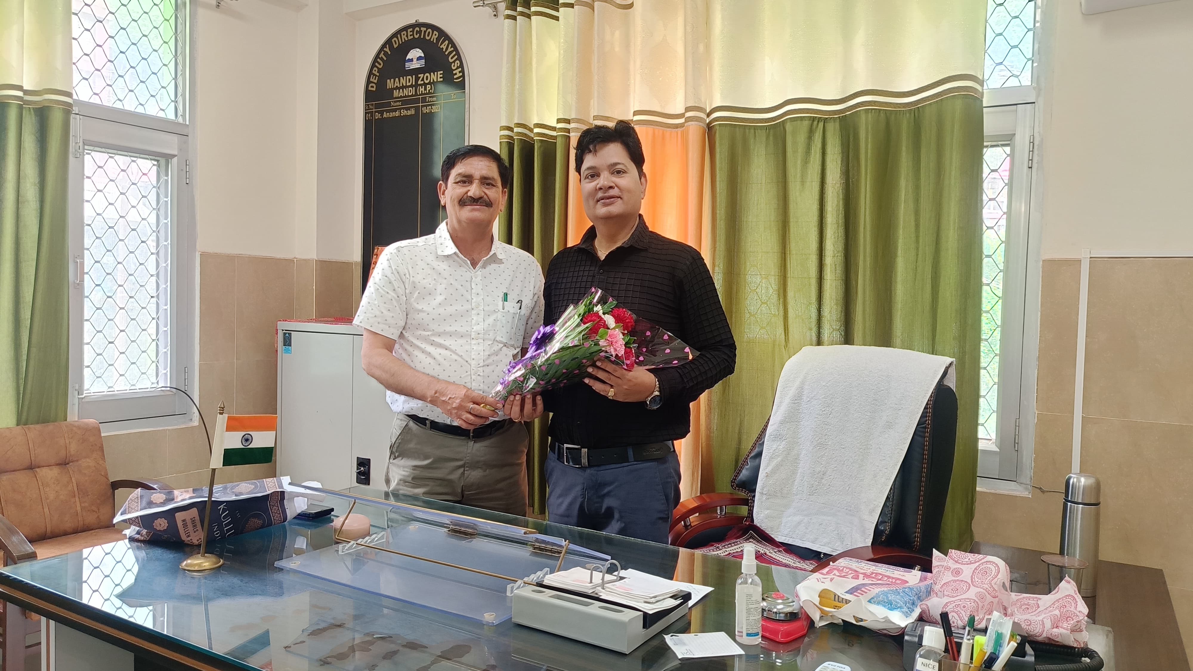 डॉ. राजन सिंह ने संभाला मंडी जोन के आयुष उपनिदेशक का कार्यभार