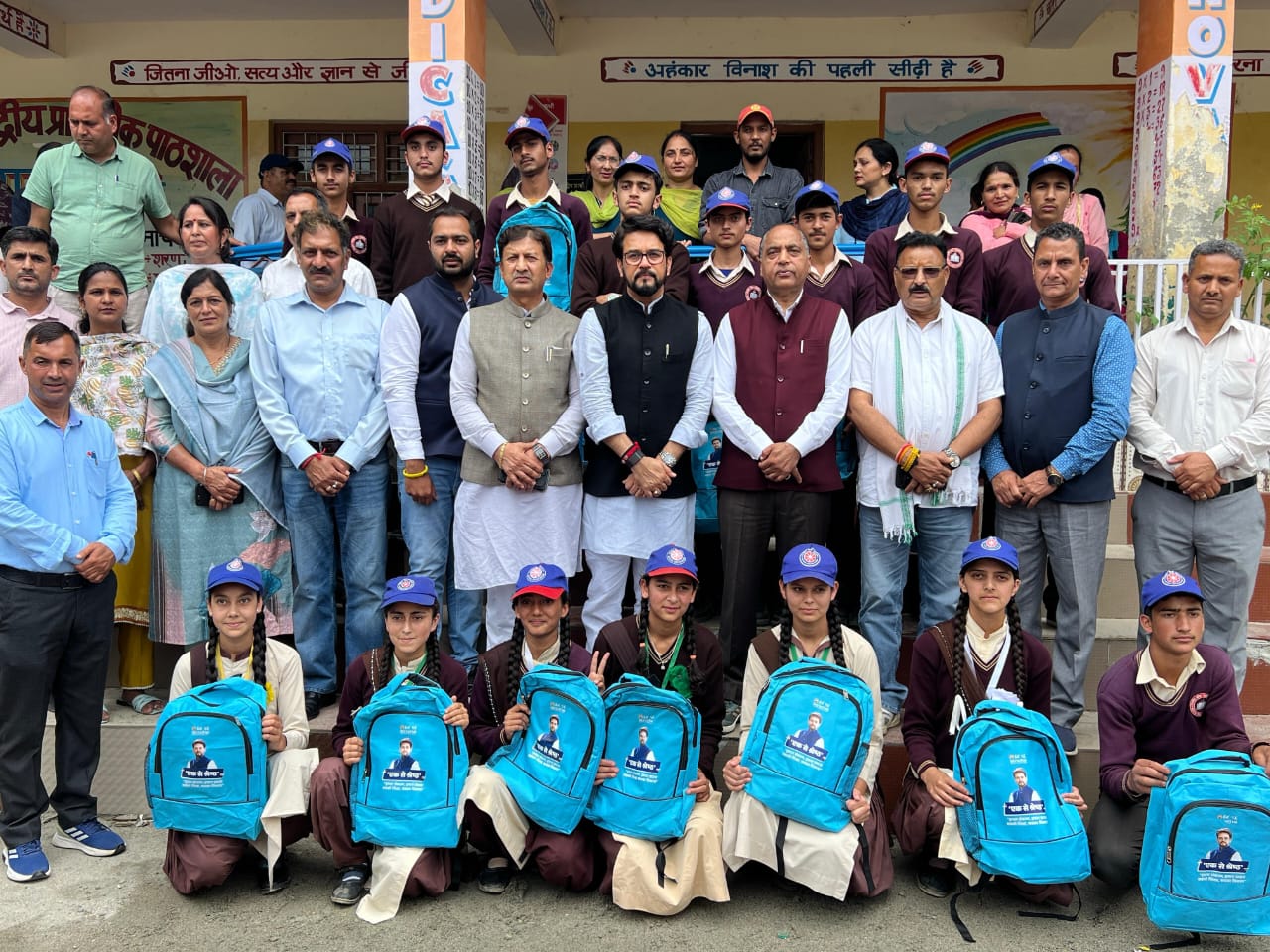 आपदाग्रस्त क्षेत्रों में पुनर्वास पहली प्राथमिकता: अनुराग सिंह ठाकुर