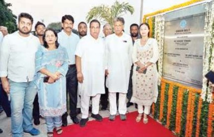 सांसद तिवारी ने ग्रीन बेल्ट पार्क और सीसीटीवी कैमरों का किया उद्...