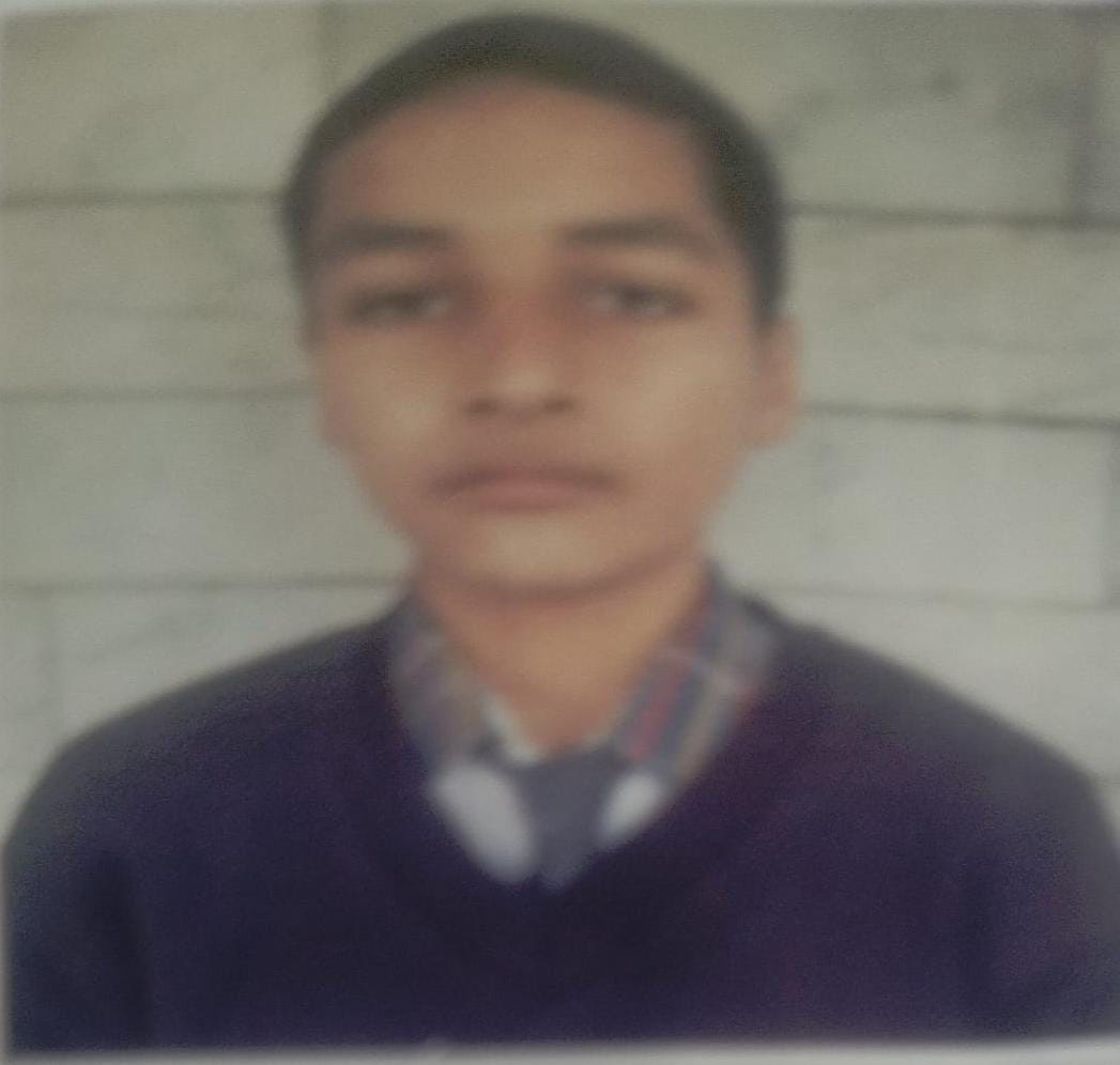 Harsh Rana, student of Saraun School, was the state topper in the Indian Talent Science Olympiad, most of the children made it to the top 100