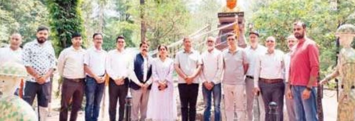 आशीष बुटेल ने दी शहीद कैप्टन सौरभ कालिया को श्रद्धांजलि