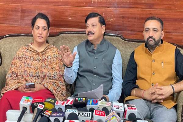 CM सुक्खू पर राजिंदर राणा का हमला, बोले- हिमाचल में सरकार नहीं, 'मित्रों का सिंडिकेट' कर रहा काम