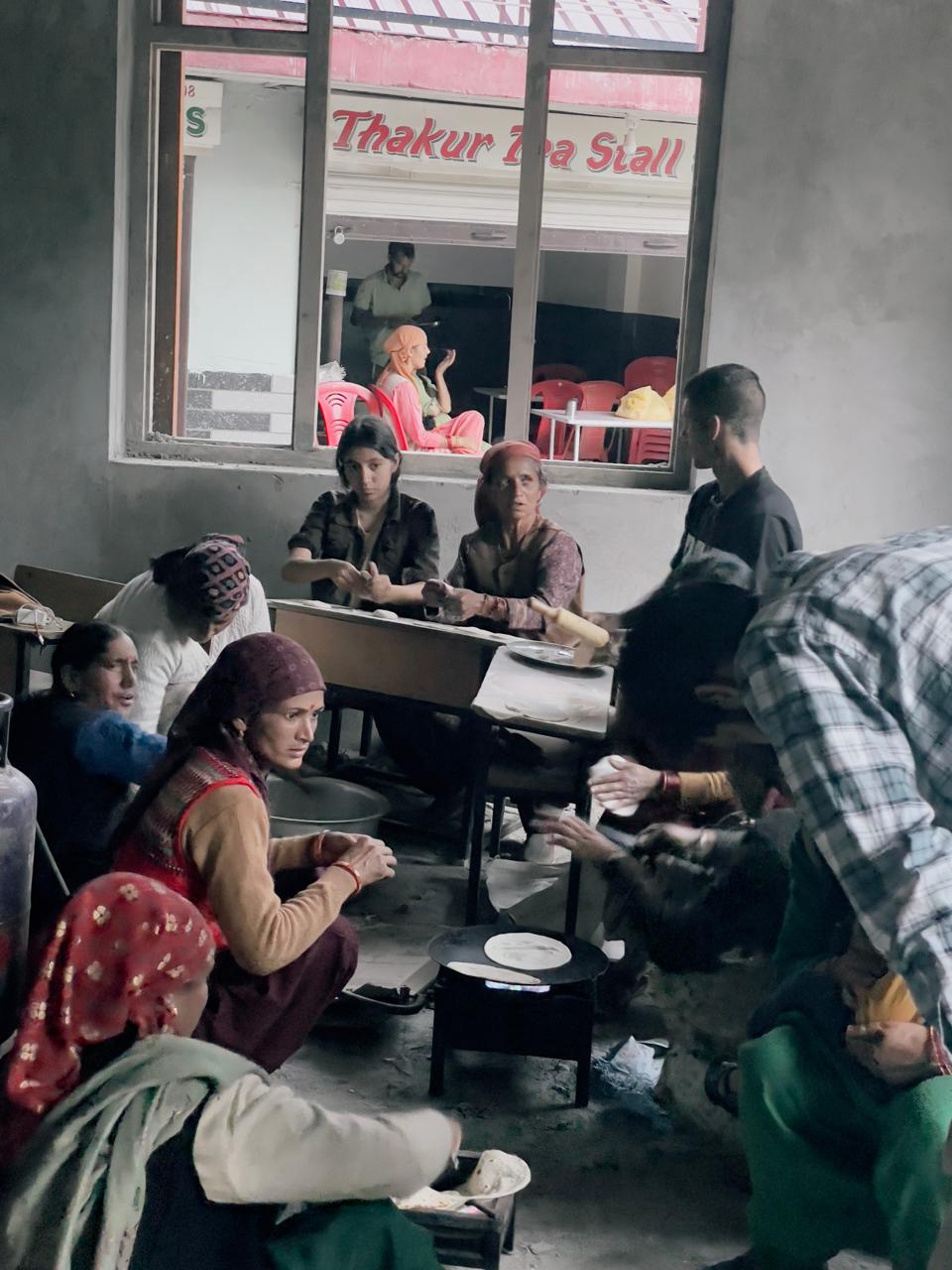 बगस्याड के राहत शिविर में प्रभावितों को उपलब्ध करवाई जा रही आवश्यक सुविधाएं- उपायुक्त