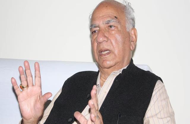 संसद में हंगामे पर शांता कुमार का बड़ा बयान, बोले- 'काम नहीं तो...