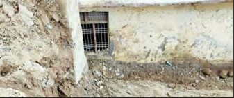 हुक्कल स्कूल पर डंगा गिरने के मामले में कंपनी पर केस दर्ज