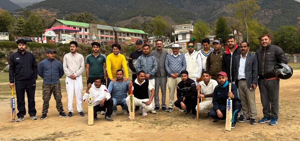 एसडीएम-11 ने आयुष विभाग को 22 रन से हराया, शिवरात्रि मेला क्रिकेट प्रतियोगिता में शानदार प्रदर्शन